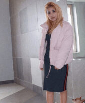 Alenka, 21
