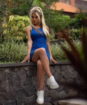 Anya, 26